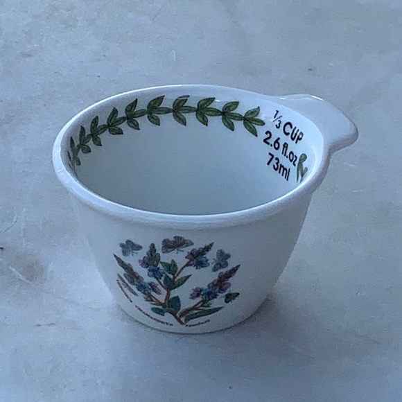 PORTMEIRION BOTANIC GARDEN MEASURING CUPS SET OF 4 - Picture 7 of 11